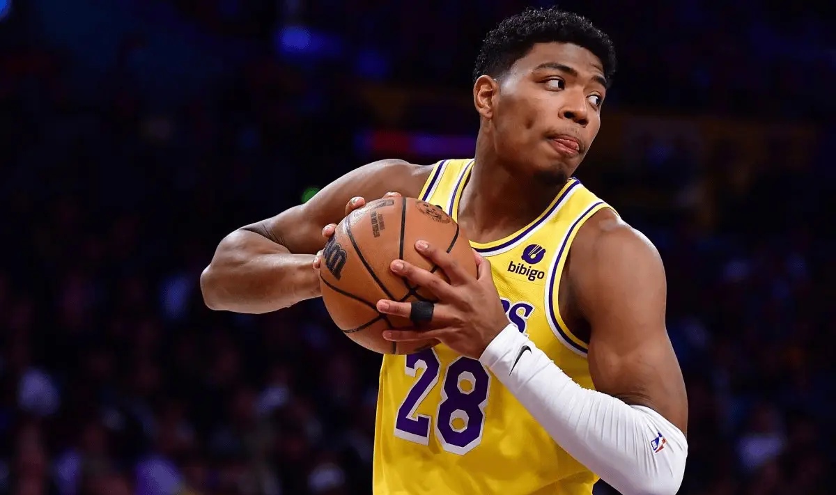 关于关键时刻体能课后,费耶诺德刷新队史纪录备战NBA常规赛,媒体盛赞,更衣室氛围转暖的信息 关于关键时刻体能课后,费耶诺德刷新队史纪录备战NBA常规赛,媒体盛赞,更衣室氛围转暖的信息